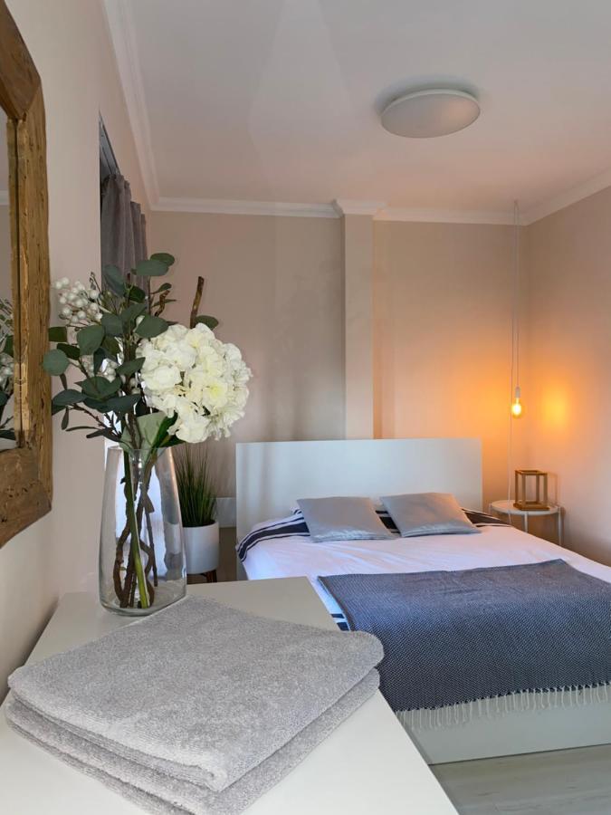 Apartman Rea Комарно Экстерьер фото