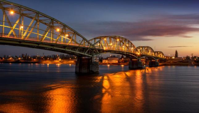 Apartman Rea Комарно Экстерьер фото