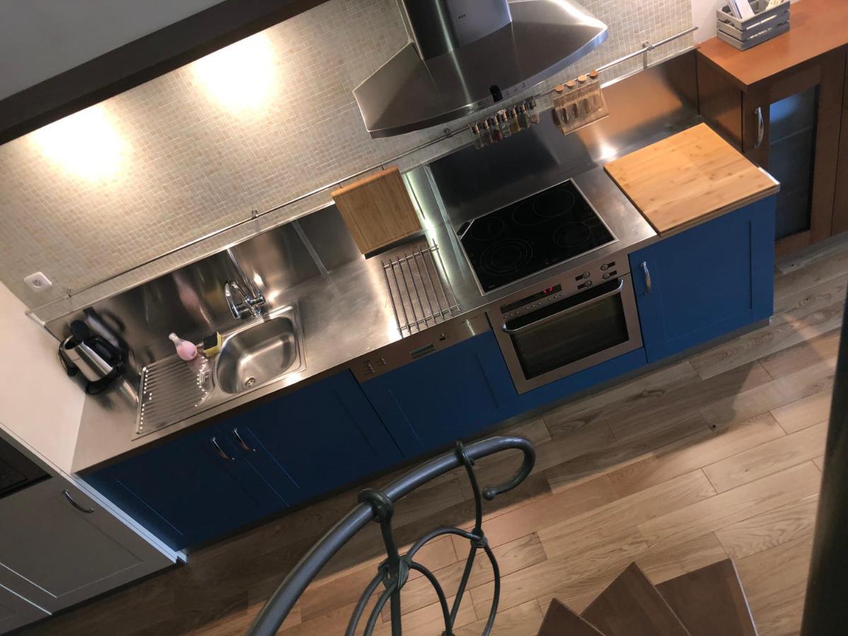Apartman Rea Комарно Экстерьер фото